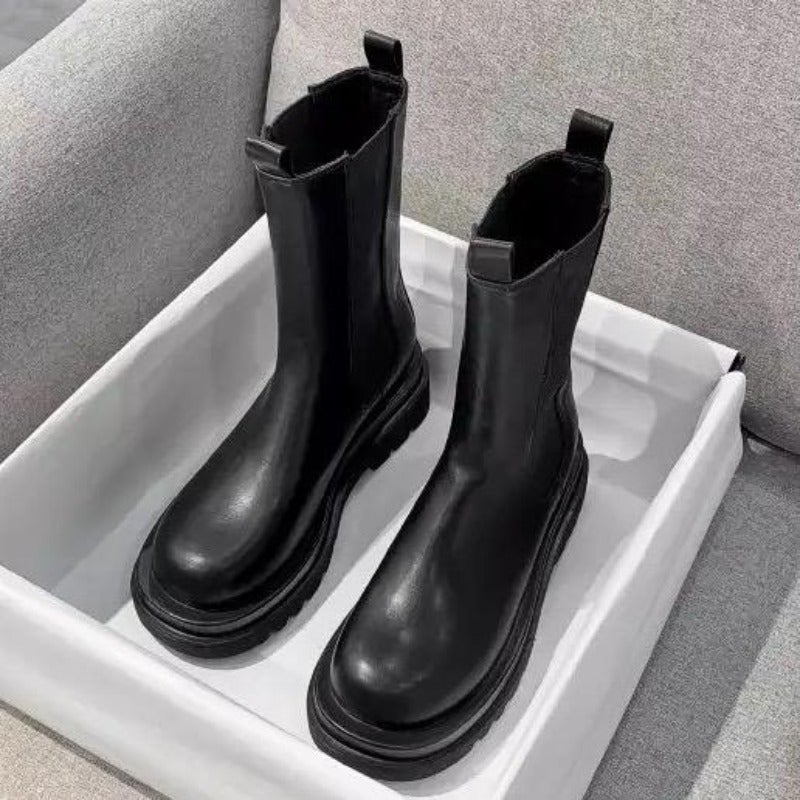 Francescaā¢ Designer Chelsea Boots
