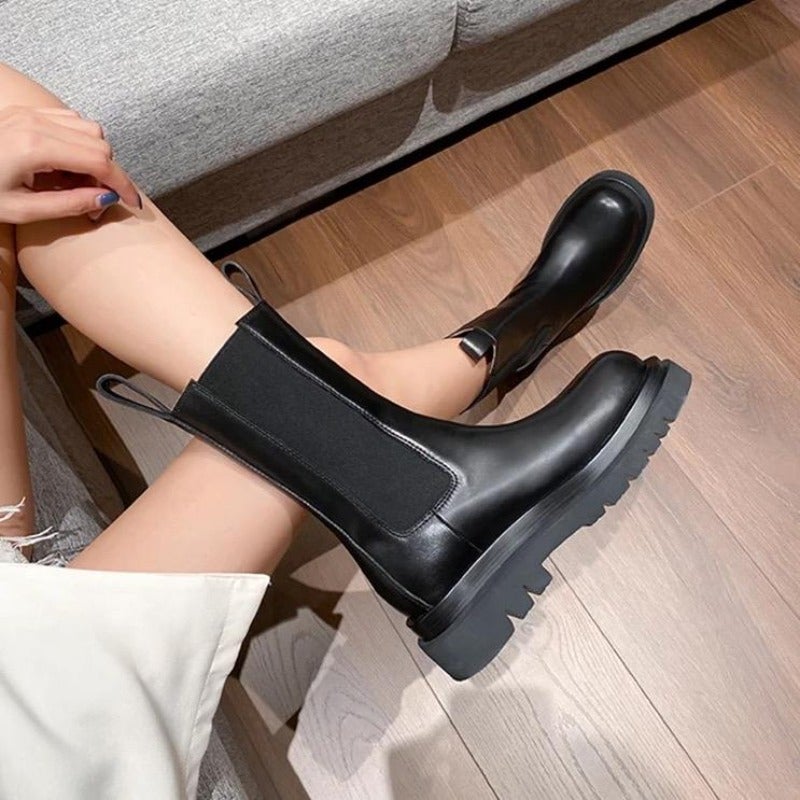Francescaā¢ Designer Chelsea Boots