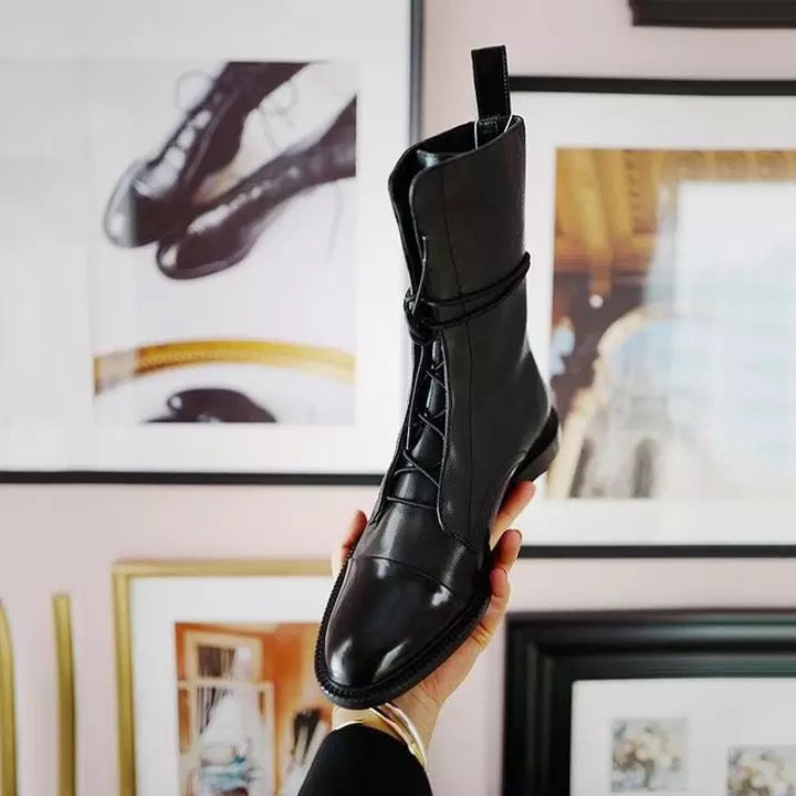 "Elisabeth" Elegant Boot
