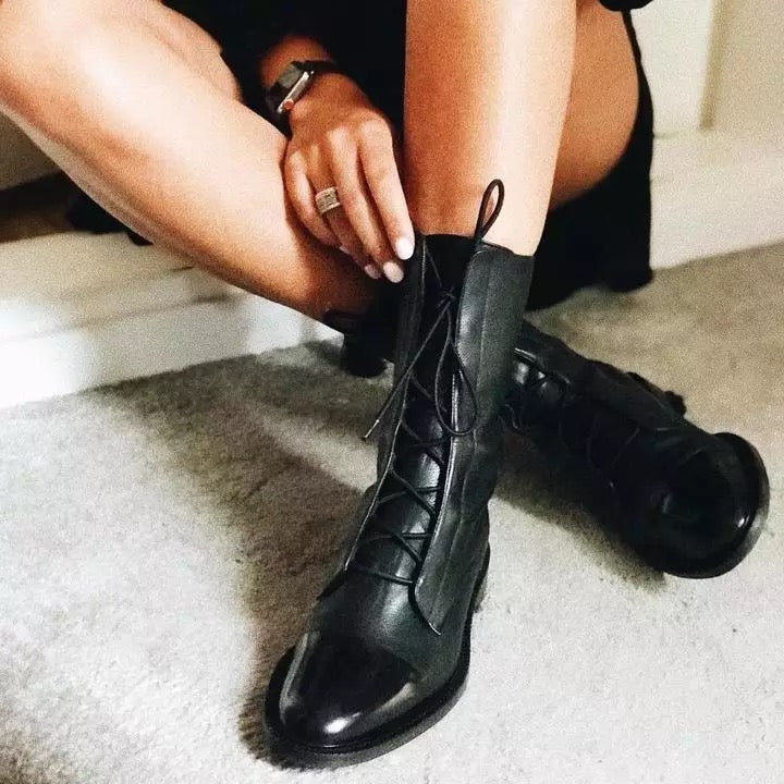 "Elisabeth" Elegant Boot