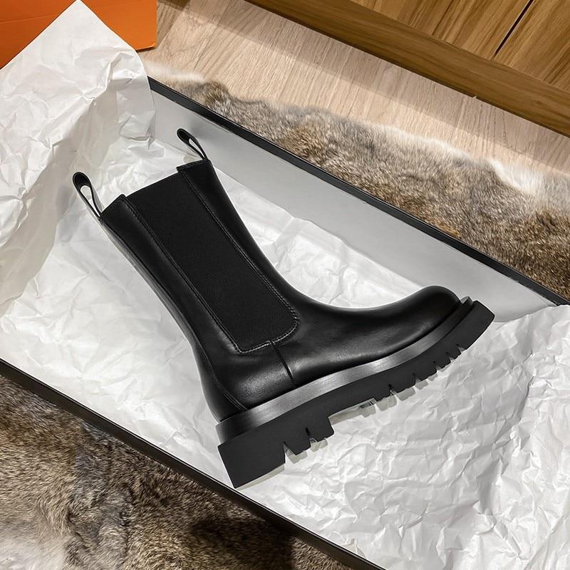Francescaā¢ Designer Chelsea Boots