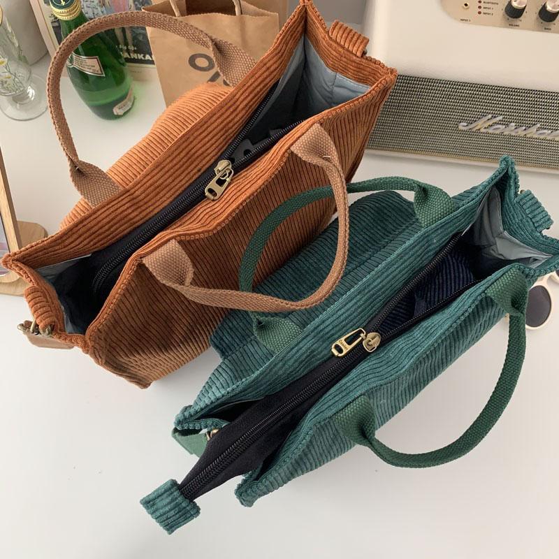"Pya" Vintage Shoulder Bag