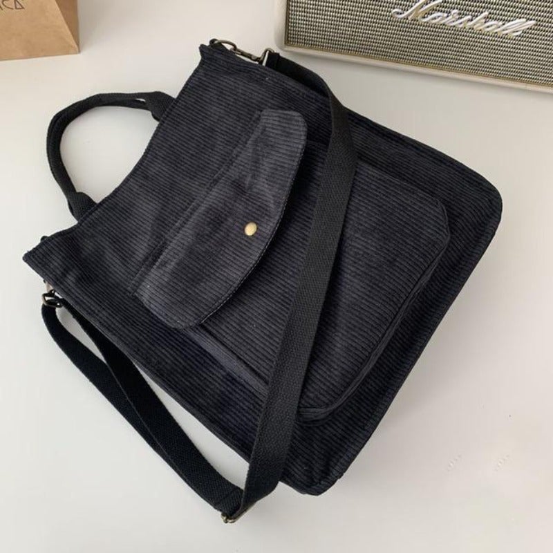 "Pya" Vintage Shoulder Bag